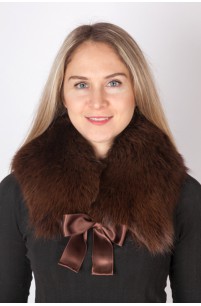 Dark brown fox fur collar-neck warmer